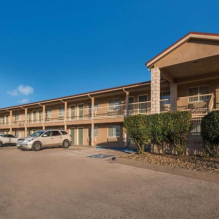 Quality Inn Sonora Exterior photo